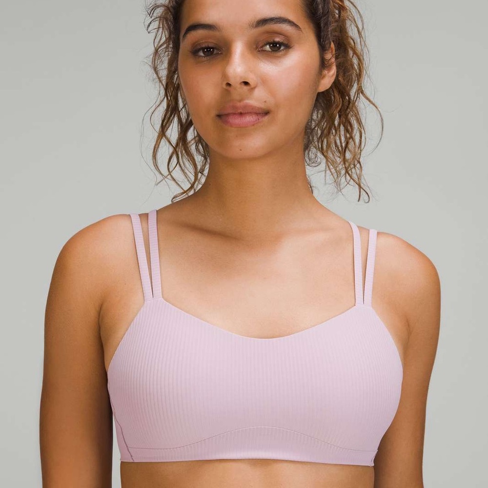 Lululemon Like a Cloud Ribbed Bra - Picture 2 of 3